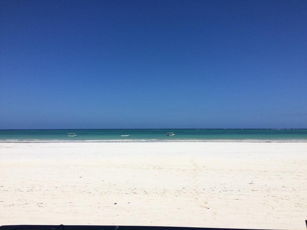 Hotel Footprints House Playa de Diani Exterior foto